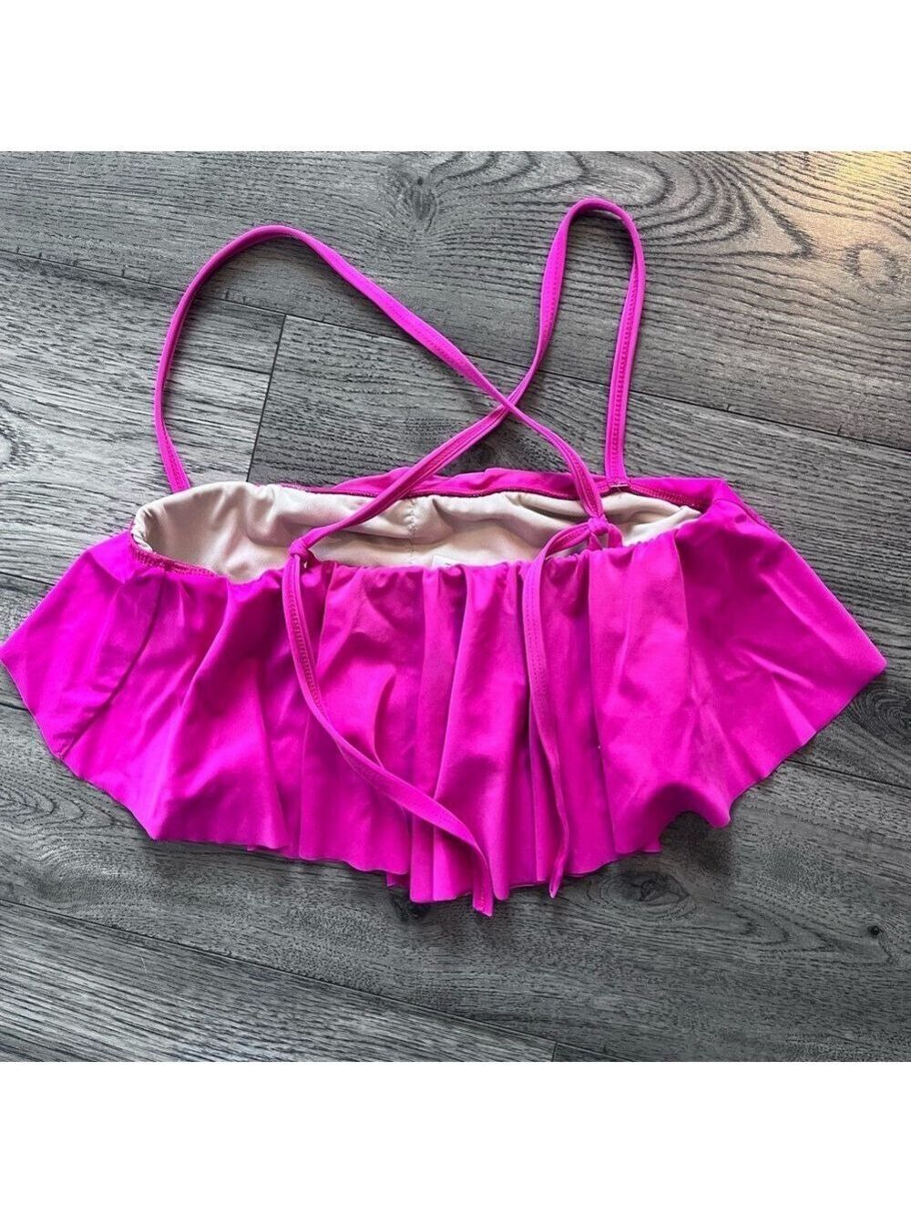 June Loop Ruffle Swim Top Size M - Picture 2 of 3